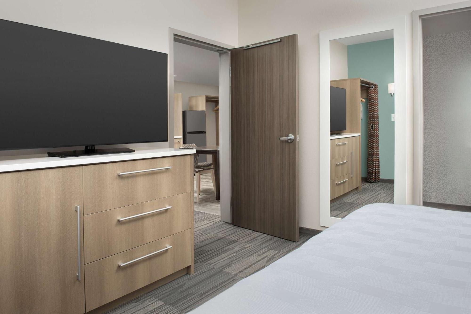 Home2 Suites By Hilton Columbus Polaris Flint Екстериор снимка